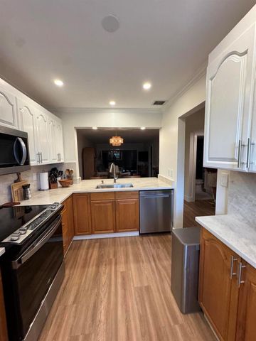 7420 S Ocean Drive 313, Jensen Beach, FL 34957