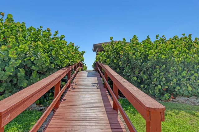7420 S Ocean Drive 313, Jensen Beach, FL 34957