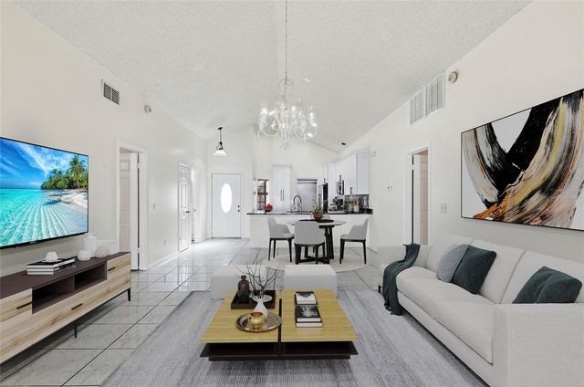 319 PLUMWOOD CIRCLE, Kissimmee, FL 34743