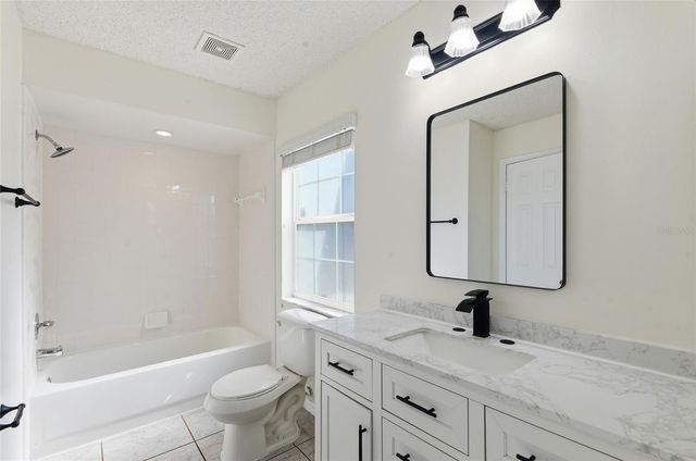 319 PLUMWOOD CIRCLE, Kissimmee, FL 34743