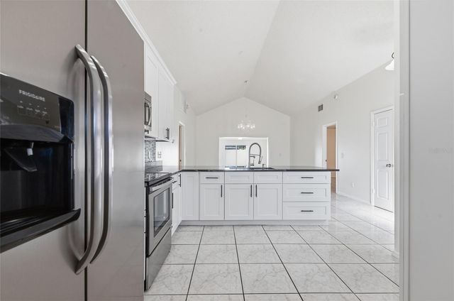 319 PLUMWOOD CIRCLE, Kissimmee, FL 34743