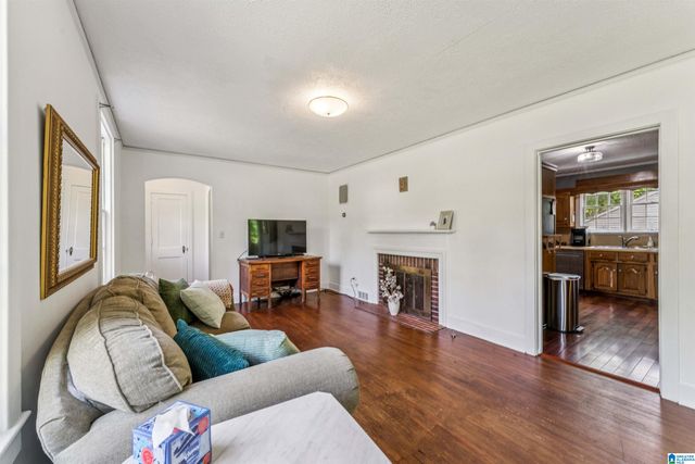 115 OAK STREET, Trussville, AL 35173
