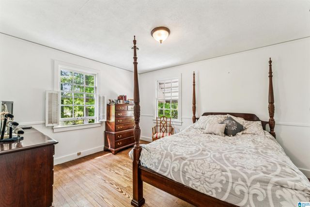 115 OAK STREET, Trussville, AL 35173
