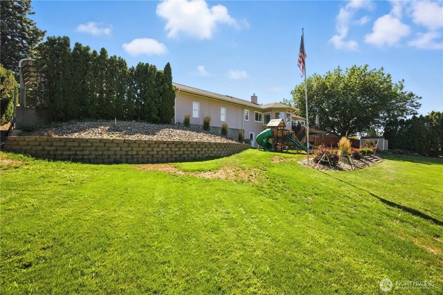 3537 NE Reid Court, East Wenatchee, WA 98802