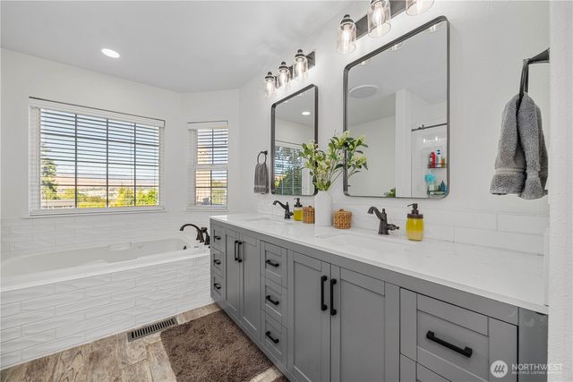 3537 NE Reid Court, East Wenatchee, WA 98802