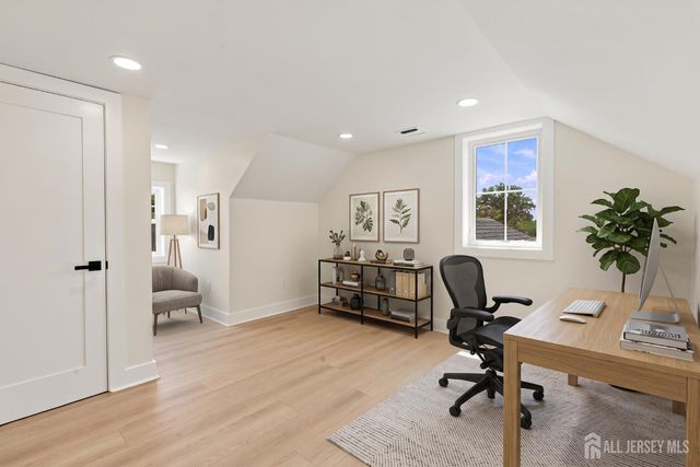 25 Lamar Avenue, Edison, NJ 08820