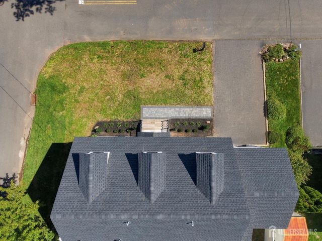 25 Lamar Avenue, Edison, NJ 08820