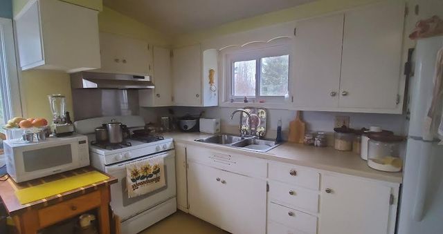 500 10th Avenue NW, Chisholm, MN 55719