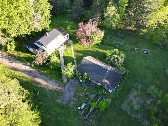 500 10th Avenue NW, Chisholm, MN 55719