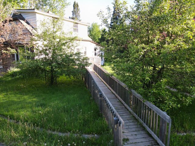 500 10th Avenue NW, Chisholm, MN 55719