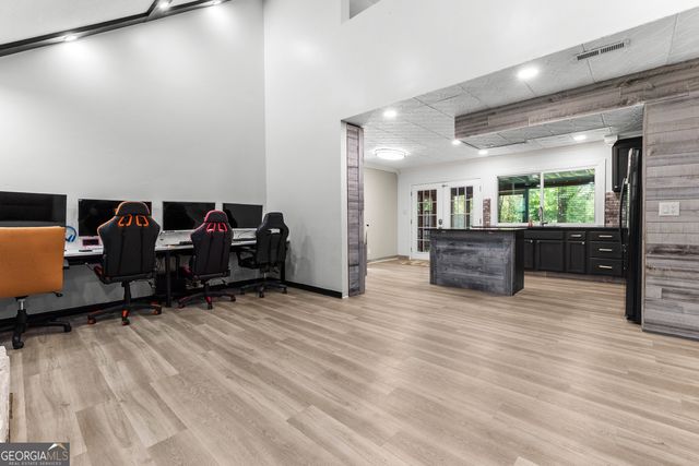 285 Edgewater Drive, Macon, GA 31220