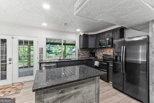 285 Edgewater Drive, Macon, GA 31220