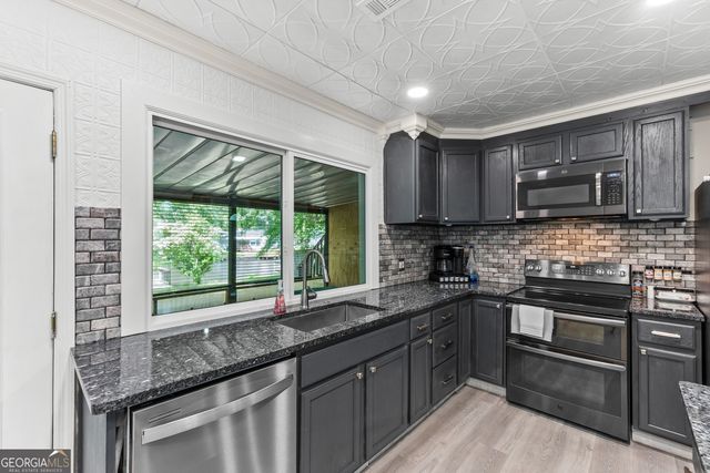 285 Edgewater Drive, Macon, GA 31220