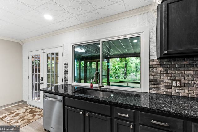 285 Edgewater Drive, Macon, GA 31220