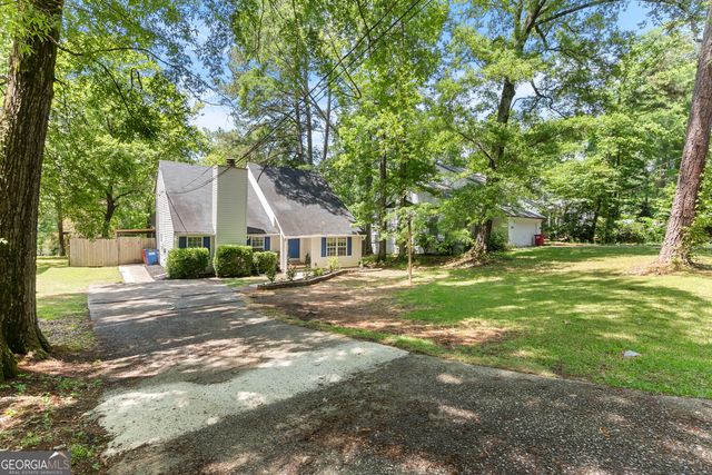 285 Edgewater Drive, Macon, GA 31220