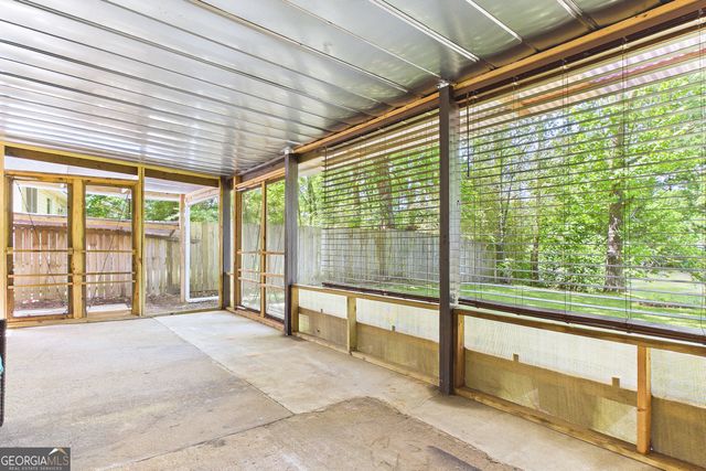 285 Edgewater Drive, Macon, GA 31220