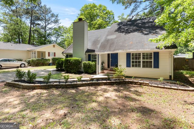 285 Edgewater Drive, Macon, GA 31220