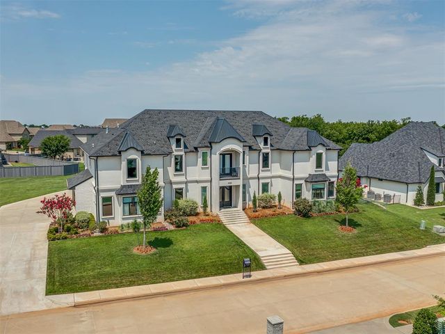6309 Gold Cypress Drive, Edmond, OK 73025