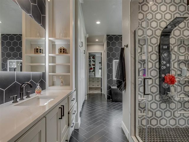 6309 Gold Cypress Drive, Edmond, OK 73025