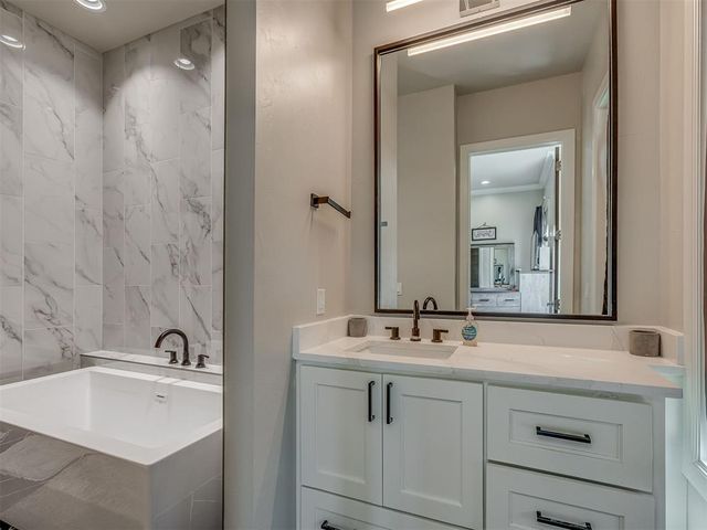 6309 Gold Cypress Drive, Edmond, OK 73025