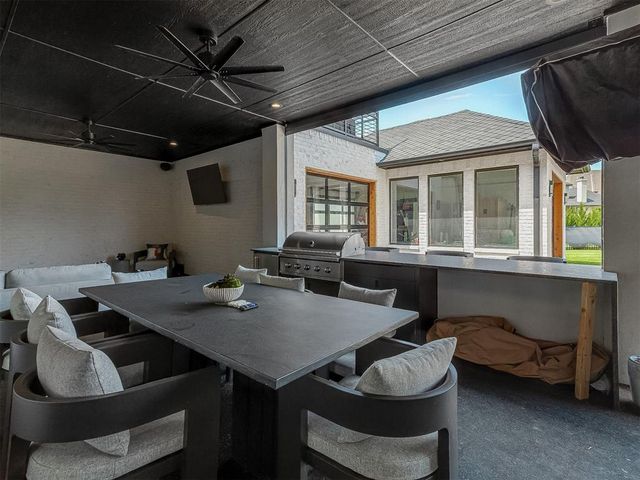 6309 Gold Cypress Drive, Edmond, OK 73025