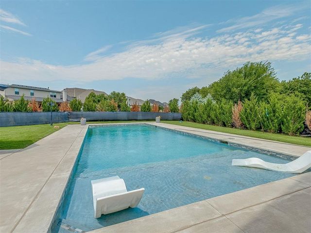 6309 Gold Cypress Drive, Edmond, OK 73025