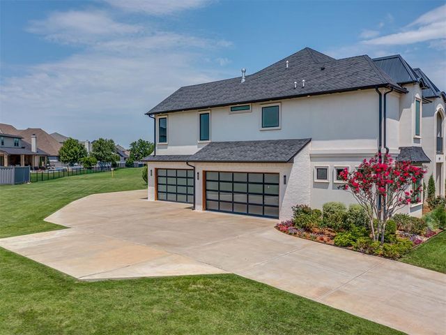 6309 Gold Cypress Drive, Edmond, OK 73025