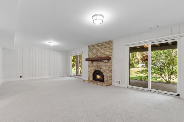 20452 Knightsbridge Road, Excelsior, MN 55331