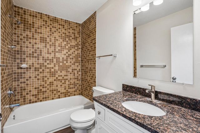 7483 Hydram Avenue S, Cottage Grove, MN 55016