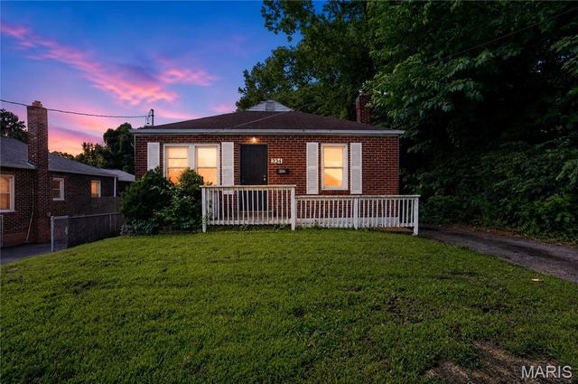 334 Northridge Drive, St Louis, MO 63137