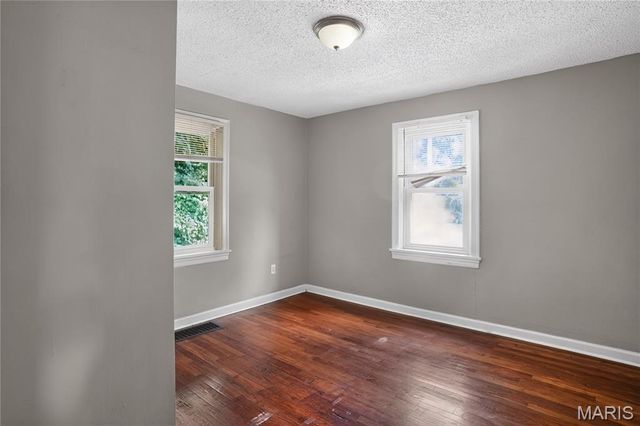 334 Northridge Drive, St Louis, MO 63137