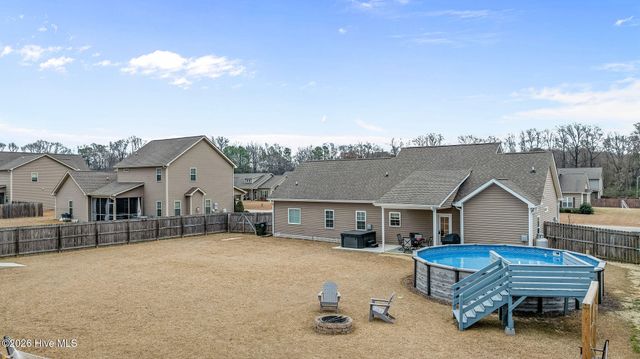 215 Rustic Field Drive, Goldsboro, NC 27530