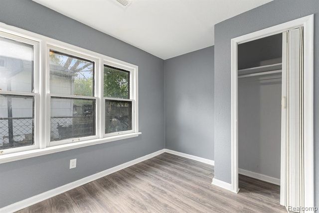 11472 Cadillac Avenue, Warren, MI 48089