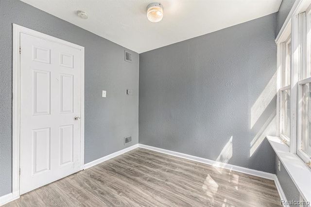 11472 Cadillac Avenue, Warren, MI 48089