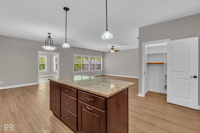 5666 Augusta Woods Drive, Plainfield, IN 46168