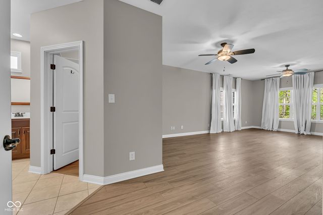 5666 Augusta Woods Drive, Plainfield, IN 46168