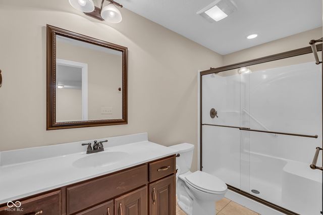 5666 Augusta Woods Drive, Plainfield, IN 46168