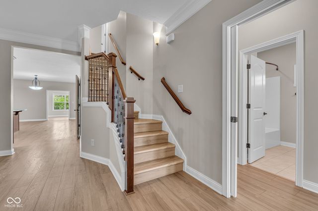 5666 Augusta Woods Drive, Plainfield, IN 46168