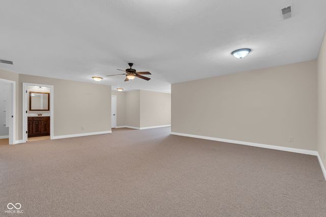 5666 Augusta Woods Drive, Plainfield, IN 46168