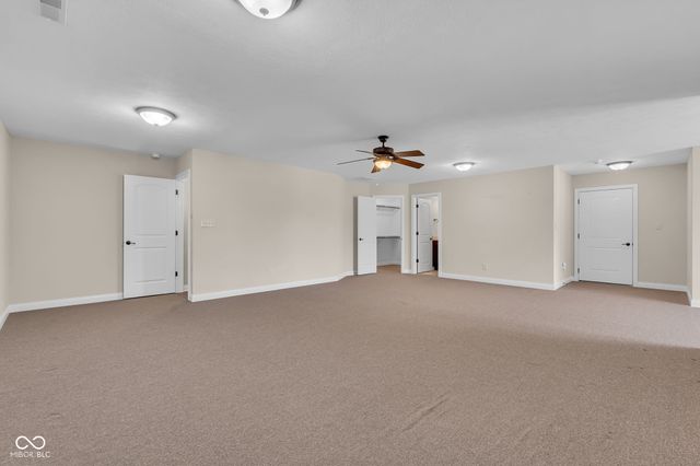 5666 Augusta Woods Drive, Plainfield, IN 46168