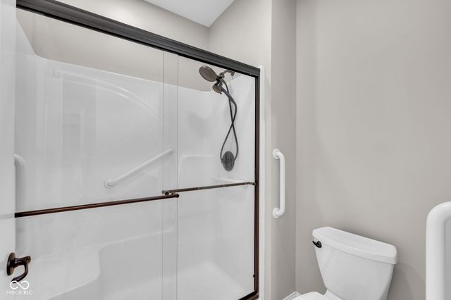 5666 Augusta Woods Drive, Plainfield, IN 46168