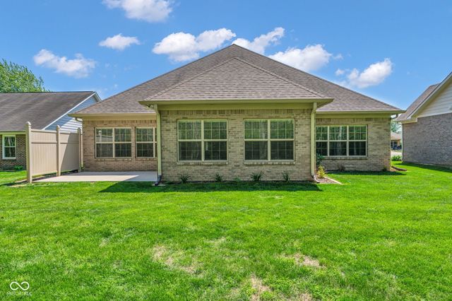 5666 Augusta Woods Drive, Plainfield, IN 46168