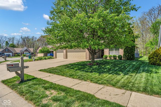5666 Augusta Woods Drive, Plainfield, IN 46168