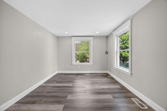 23 Cove Road, Salem, NH 03079