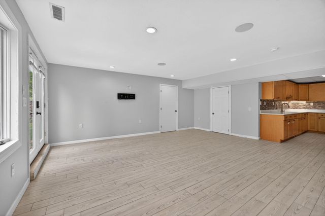 23 Cove Road, Salem, NH 03079