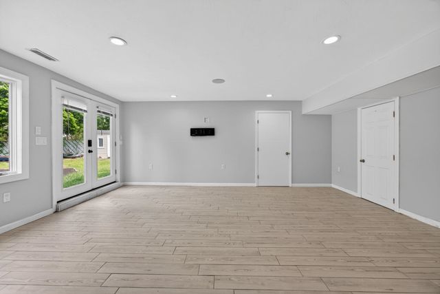 23 Cove Road, Salem, NH 03079