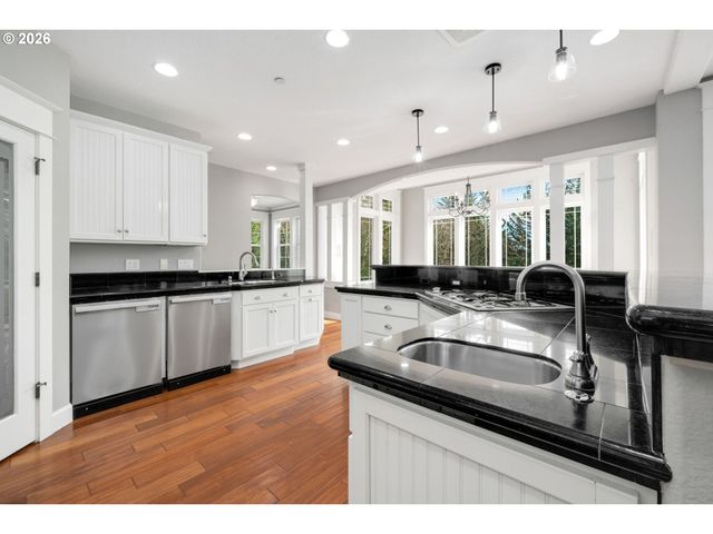 37020 Se 13TH St, Washougal, WA 98671