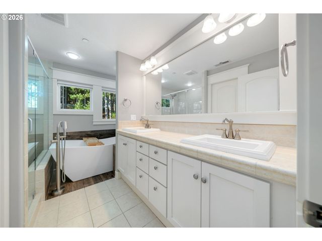 37020 Se 13TH St, Washougal, WA 98671