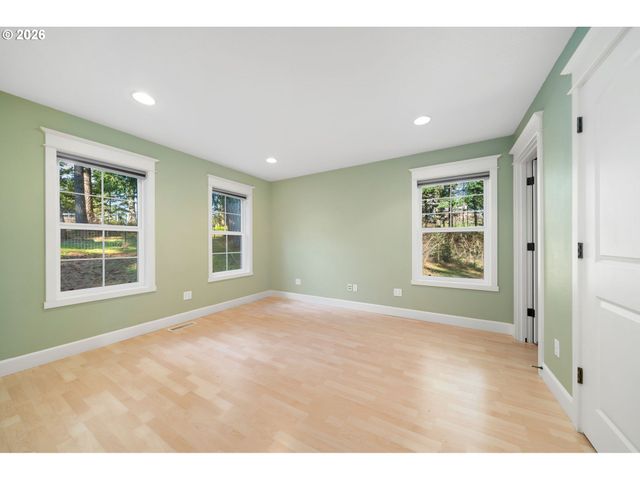 37020 Se 13TH St, Washougal, WA 98671