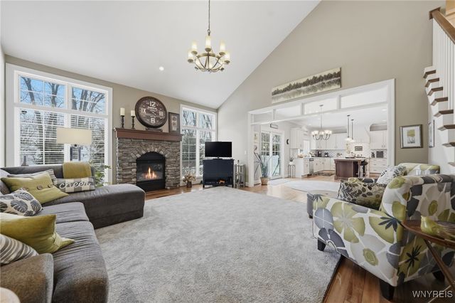 5115 Willowbrook Drive West, Clarence, NY 14031